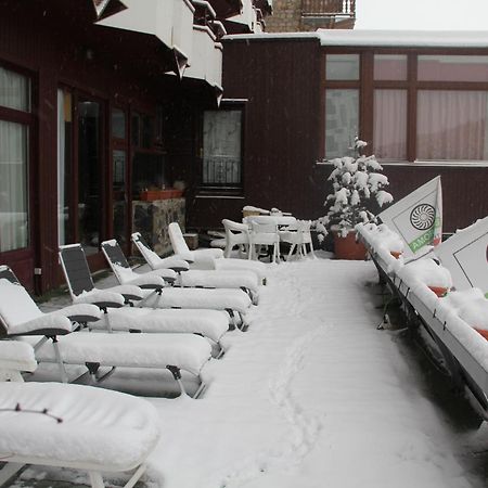 Hotel Amoretes La Molina  Zewnętrze zdjęcie