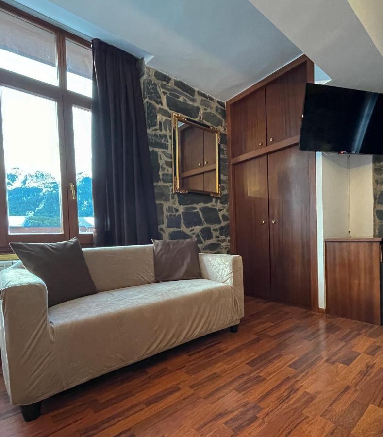 Hotel Amoretes La Molina  Zewnętrze zdjęcie
