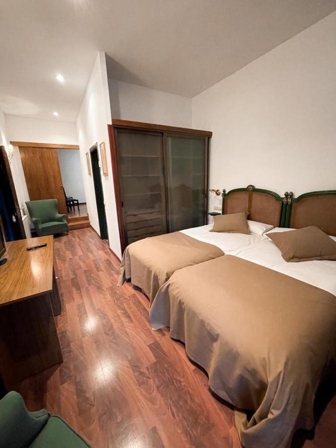 Hotel Amoretes La Molina  Zewnętrze zdjęcie
