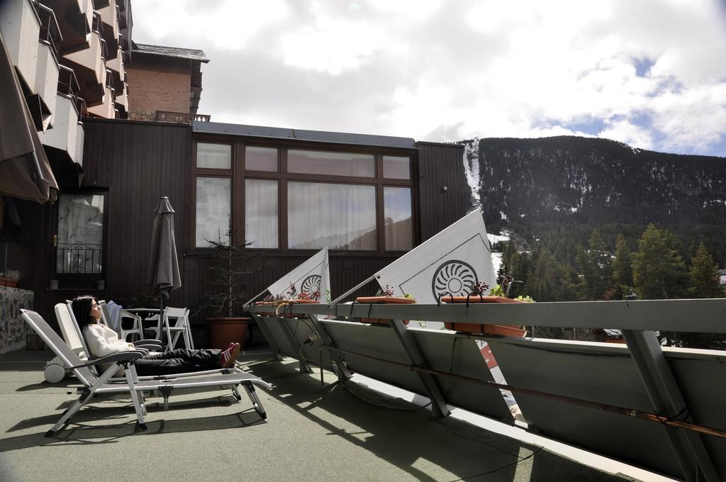 Hotel Amoretes La Molina  Zewnętrze zdjęcie