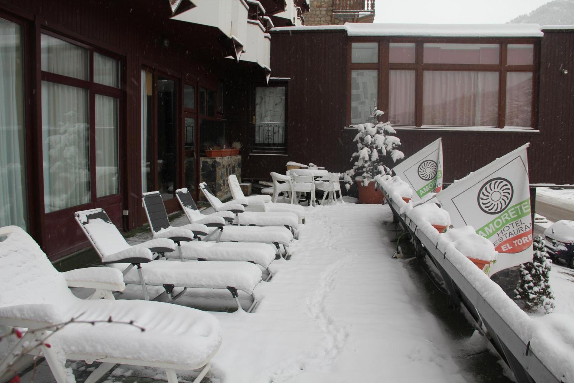 Hotel Amoretes La Molina  Zewnętrze zdjęcie